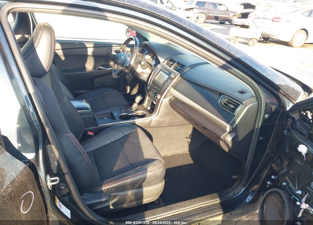 2016 TOYOTA CAMRY SE VIN: 4T1BF1FK7GU568248