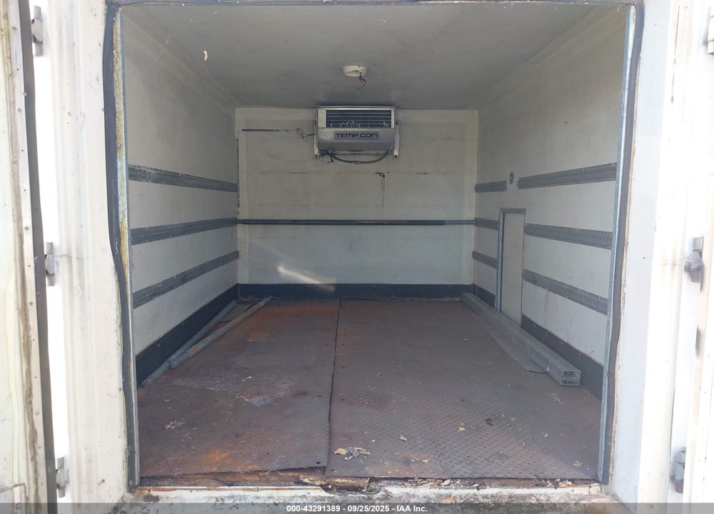 1991 TOYOTA PICKUP CAB CHASSIS SUPER LONG WB VIN: JT5VN94T8M0021048