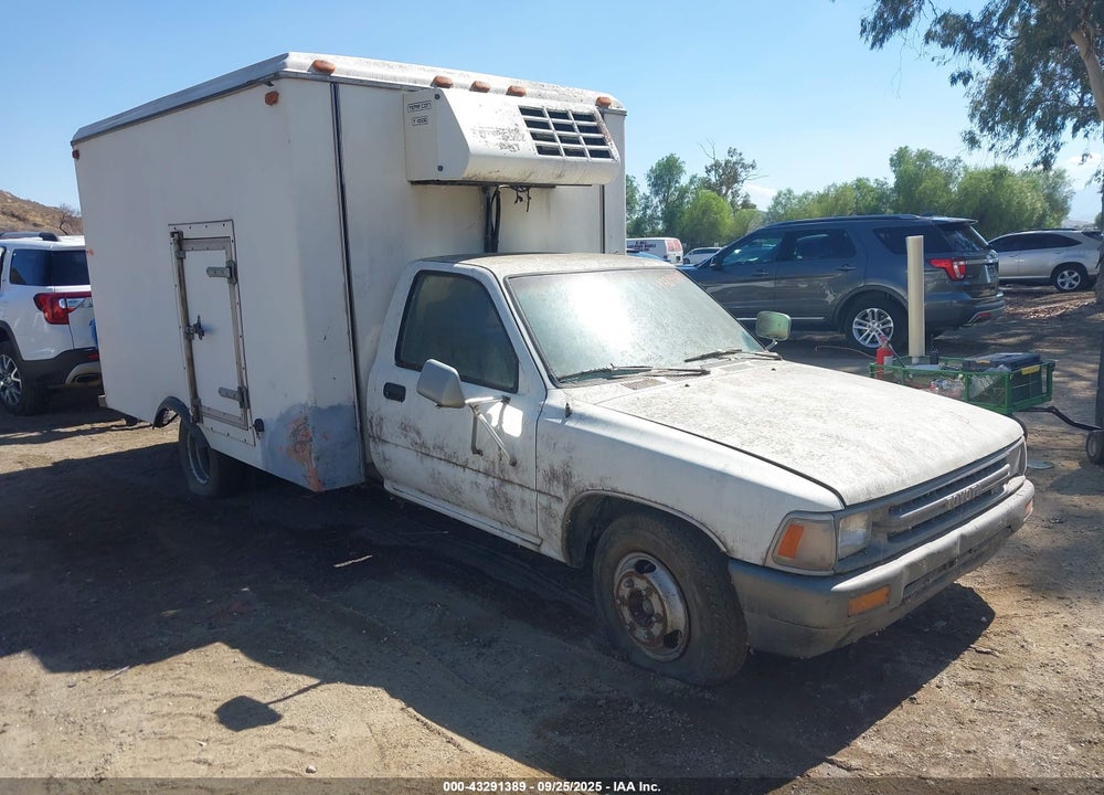 1991 TOYOTA PICKUP CAB CHASSIS SUPER LONG WB VIN: JT5VN94T8M0021048