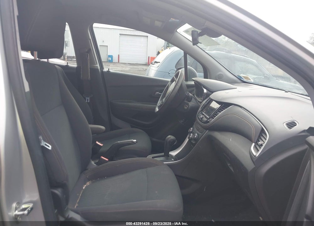 2018 CHEVROLET TRAX VIN: KL7CJNSB5JB578474