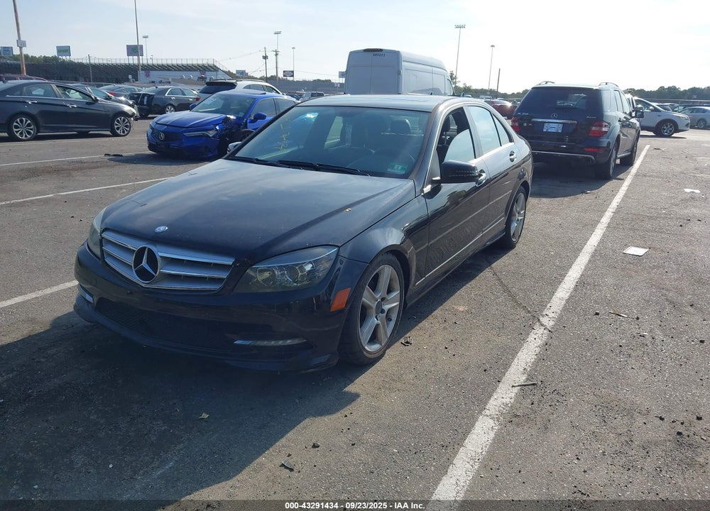 2011 MERCEDES-BENZ C CLASS VIN: WDDGF8BB4BR178167