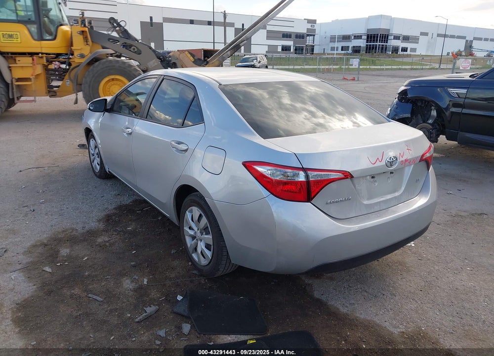 2015 TOYOTA COROLLA LE VIN: 5YFBURHE0FP337526