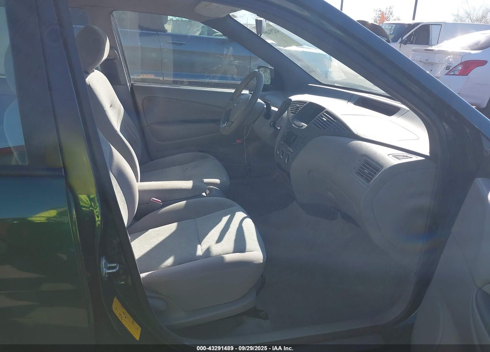 2002 TOYOTA PRIUS VIN: JT2BK18U720040717