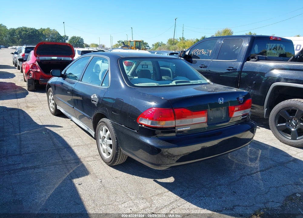 2002 HONDA ACCORD 2.3 SE VIN: 1HGCG56702A125511