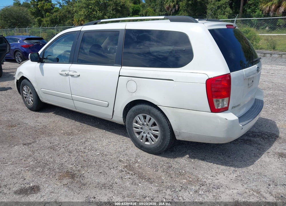 2011 KIA SEDONA LX VIN: KNDMG4C74B6365486