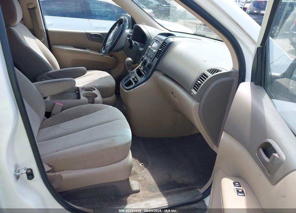 2011 KIA SEDONA LX VIN: KNDMG4C74B6365486