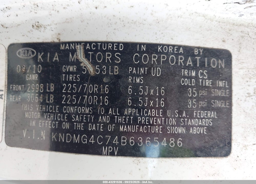 2011 KIA SEDONA LX VIN: KNDMG4C74B6365486