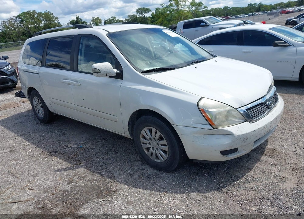 2011 KIA SEDONA LX VIN: KNDMG4C74B6365486