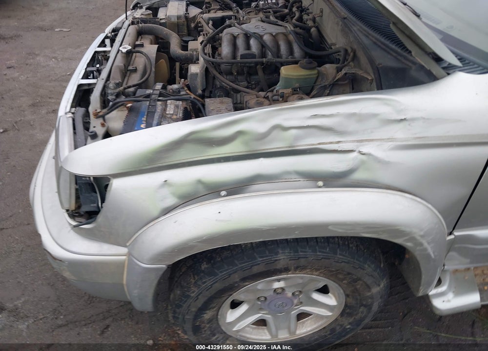 2000 TOYOTA 4RUNNER LIMITED V6 VIN: JT3GN87R3Y0143396