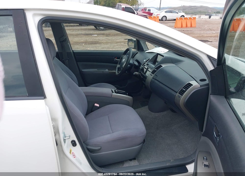 2008 TOYOTA PRIUS VIN: JTDKB20U087702713