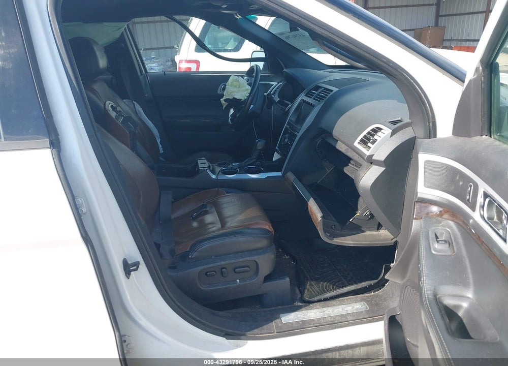2011 FORD EXPLORER VIN: 1FMHK7F87BGA02899