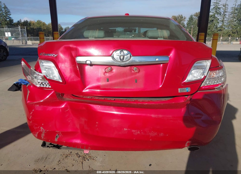 2011 TOYOTA CAMRY HYBRID VIN: 4T1BB3EK2BU126964