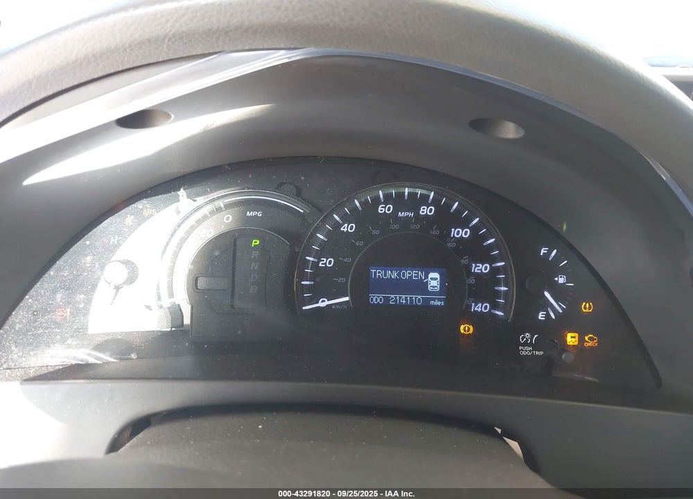 2011 TOYOTA CAMRY HYBRID VIN: 4T1BB3EK2BU126964