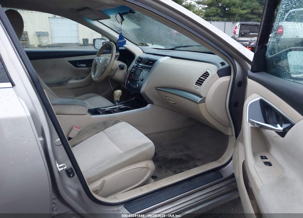 2013 NISSAN ALTIMA VIN: 1N4AL3AP0DC133988