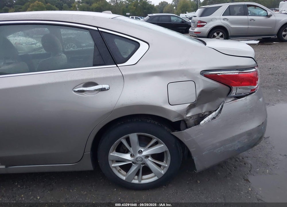 2013 NISSAN ALTIMA VIN: 1N4AL3AP0DC133988