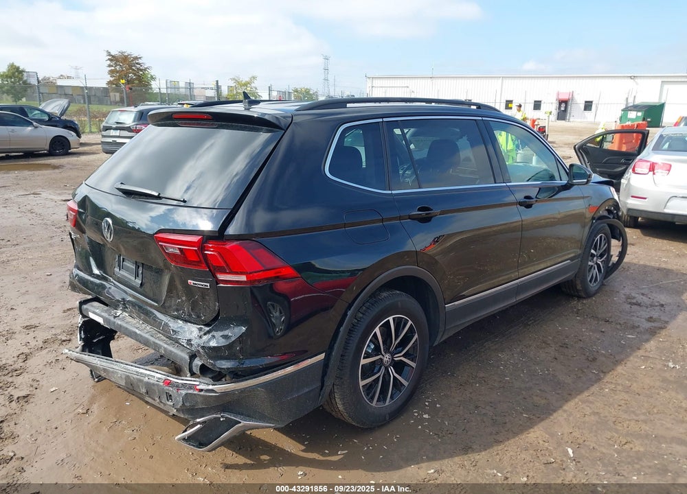 2021 VOLKSWAGEN TIGUAN 2.0T SE/2.0T SE R-LINE BLACK/2.0T SEL VIN: 3VV2B7AXXMM013964