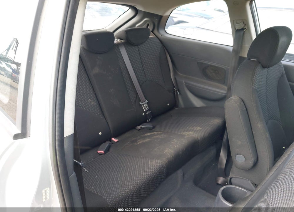 2009 HYUNDAI ACCENT GS VIN: KMHCM36C79U129682