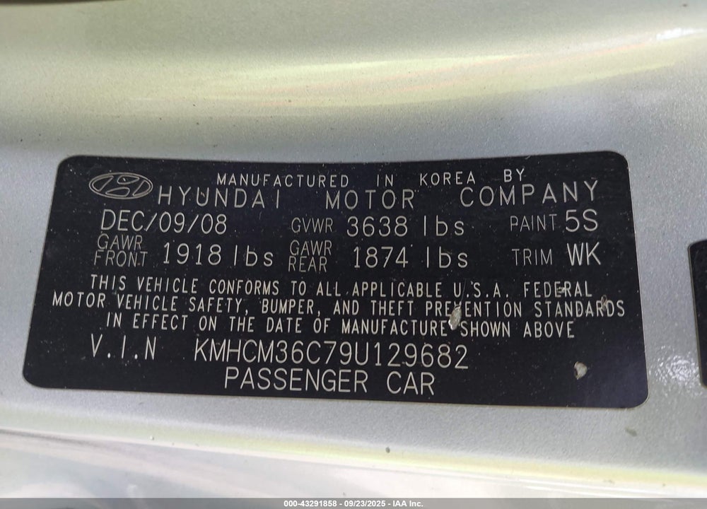 2009 HYUNDAI ACCENT GS VIN: KMHCM36C79U129682