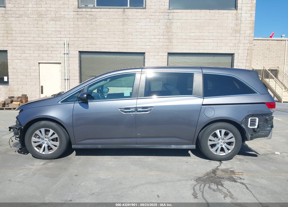 2017 HONDA ODYSSEY SE VIN: 5FNRL5H30HB014780