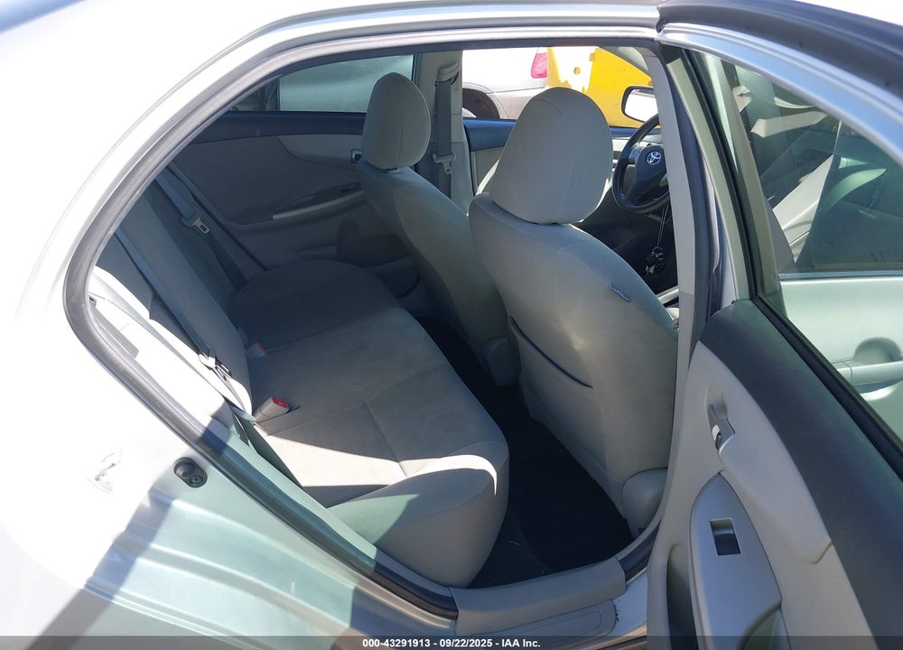 2013 TOYOTA COROLLA VIN: 2T1BU4EE8DC010067