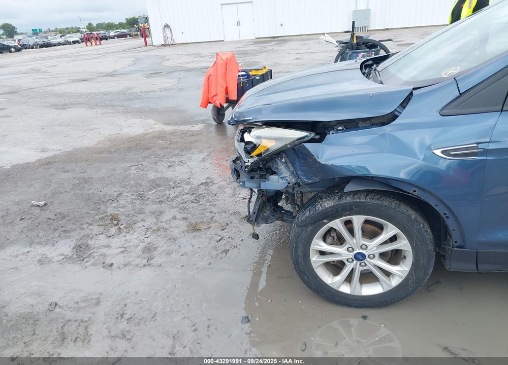 2018 FORD ESCAPE VIN: 1FMCU0F79JUA55218