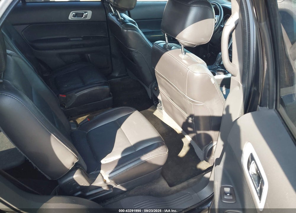 2014 FORD EXPLORER VIN: 1FM5K7D85EGA31571