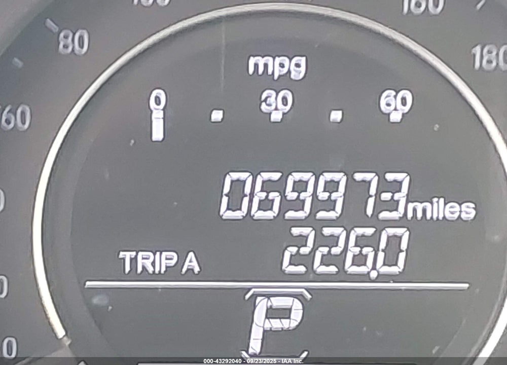 2017 HONDA ACCORD EX-L VIN: 1HGCR2F88HA157648