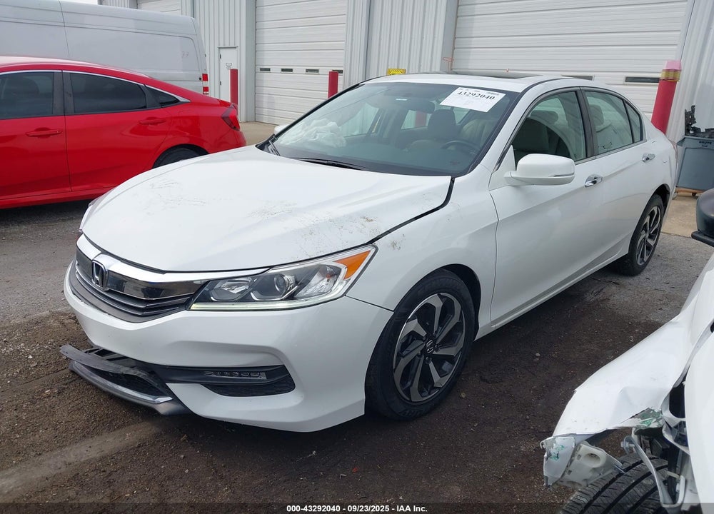 2017 HONDA ACCORD EX-L VIN: 1HGCR2F88HA157648