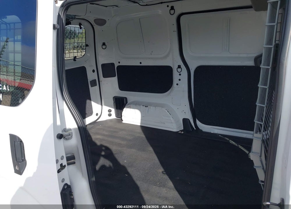 2020 NISSAN NV 200 VIN: 3N6CM0KN6LK704241