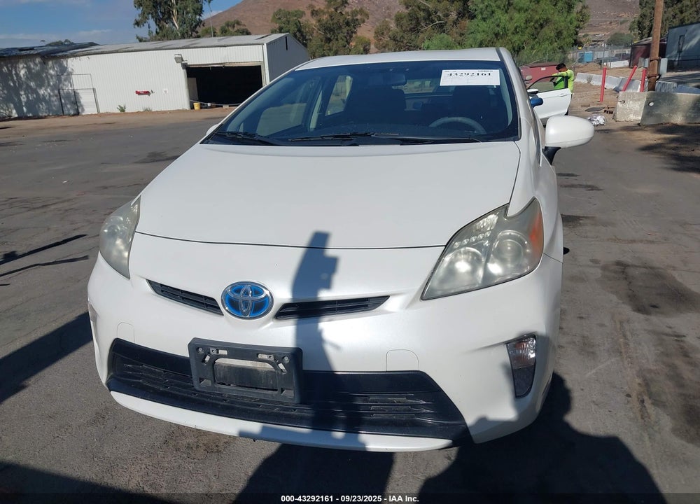 2013 TOYOTA PRIUS VIN: JTDKN3DU8D0343833