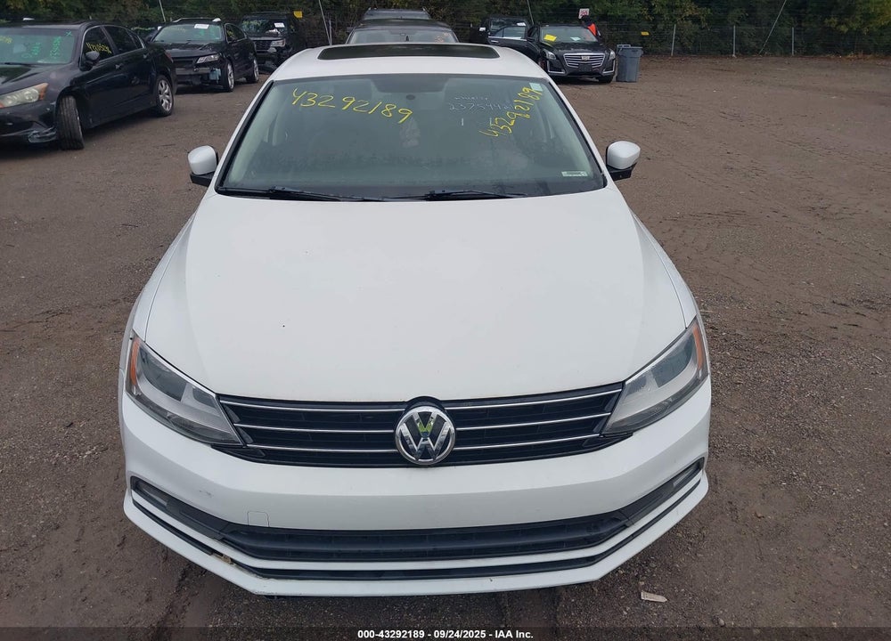 2015 VOLKSWAGEN JETTA 1.8T SE VIN: 3VWD17AJ5FM307942