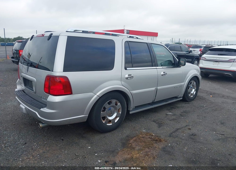 2006 LINCOLN NAVIGATOR LUXURY/ULTIMATE VIN: 5LMFU28506LJ22223