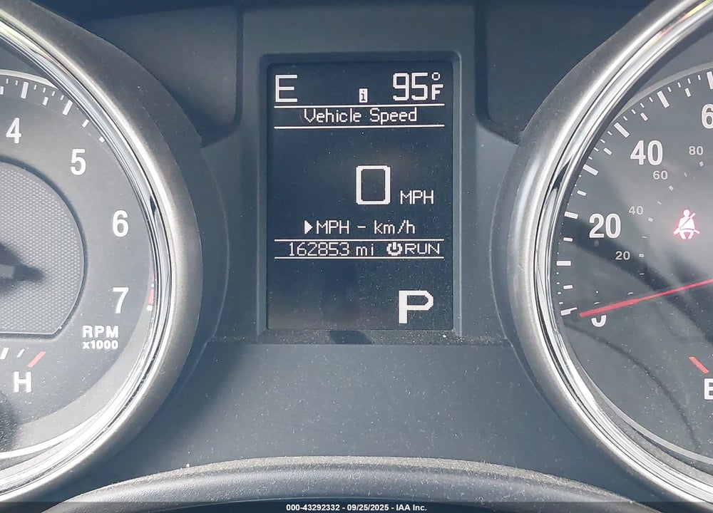 2012 JEEP GRAND CHEROKEE VIN: 1C4RJFAG4CC224863