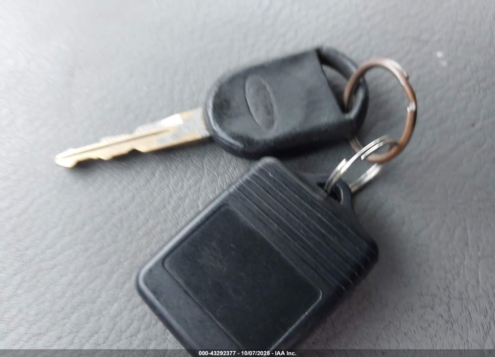 2004 FORD EXPEDITION NBX/XLT VIN: 1FMPU16L14LB69616