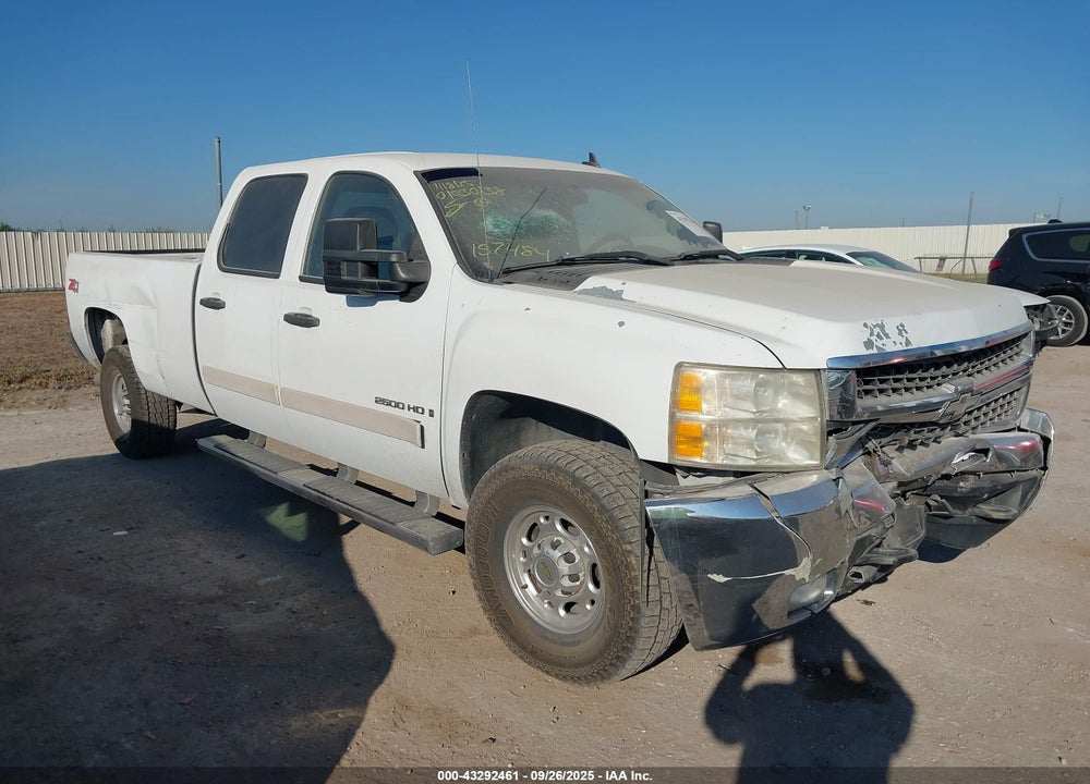 2008 CHEVROLET SILVERADO 2500HD LT1 VIN: 1GCHK23668F157484