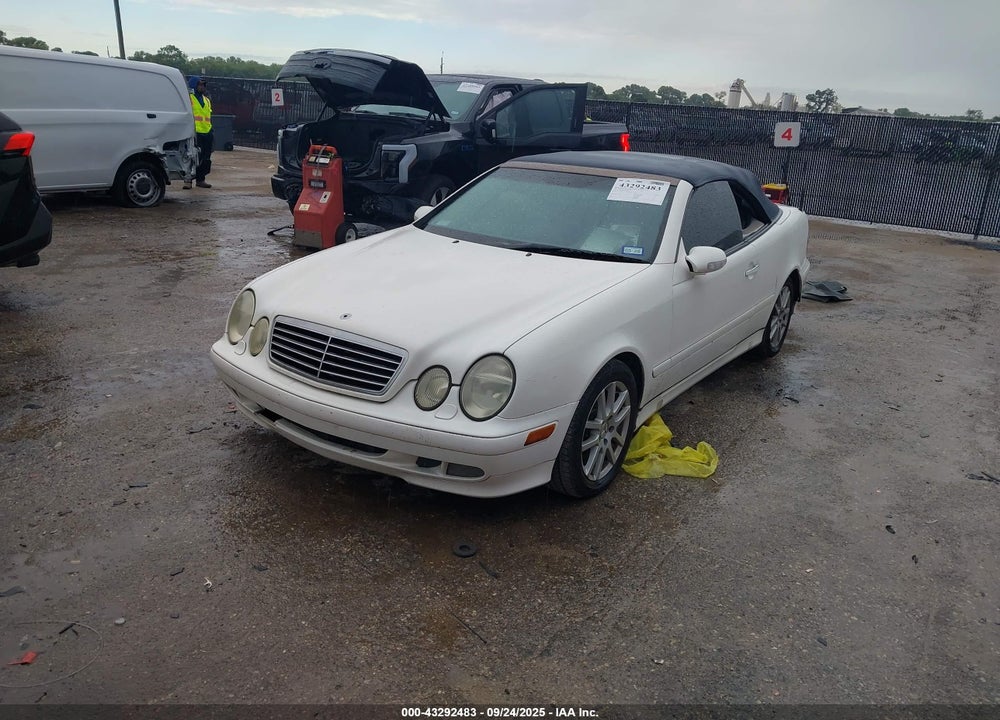 2003 MERCEDES-BENZ CLK 320 VIN: WDBLK65G53T144029