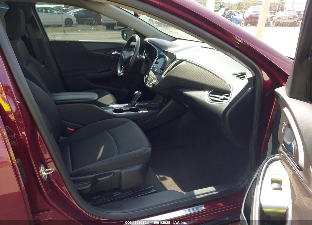 2016 CHEVROLET MALIBU VIN: 1G1ZE5ST4GF203440
