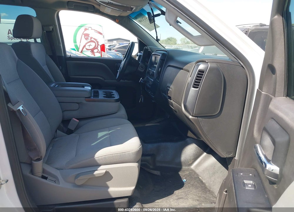 2017 CHEVROLET SILVERADO 1500 WT VIN: 1GCRCNEHXHZ324364