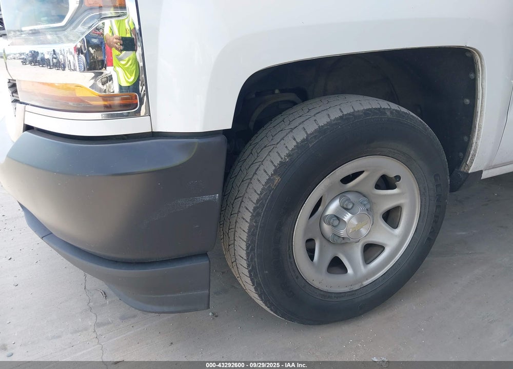 2017 CHEVROLET SILVERADO 1500 WT VIN: 1GCRCNEHXHZ324364