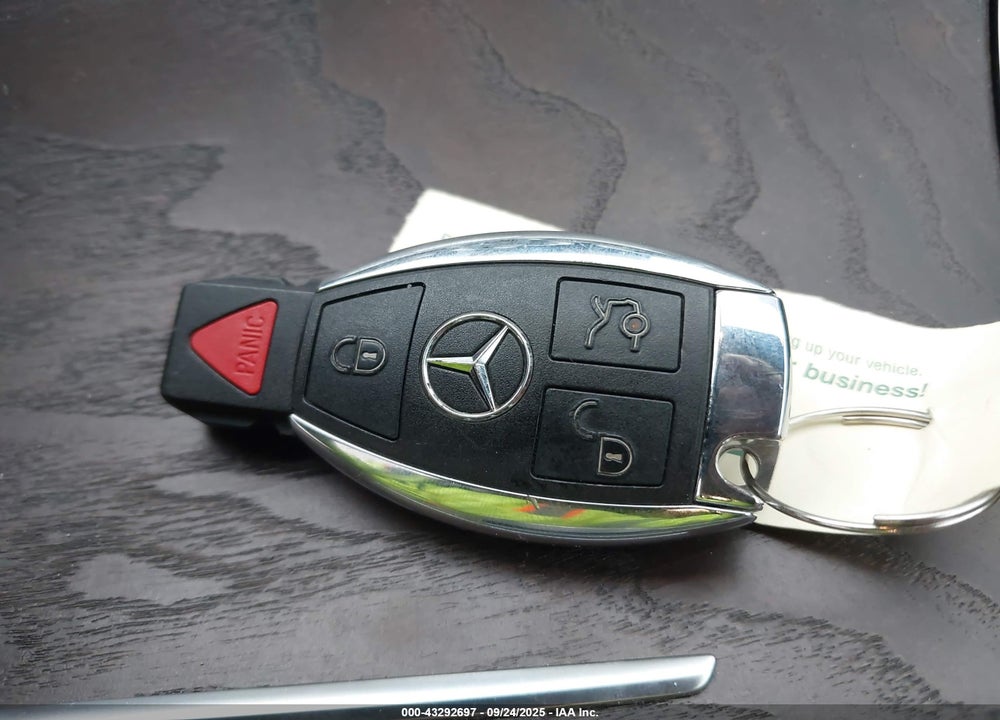 2017 MERCEDES-BENZ C CLASS VIN: WDDWJ4KB3HF330615