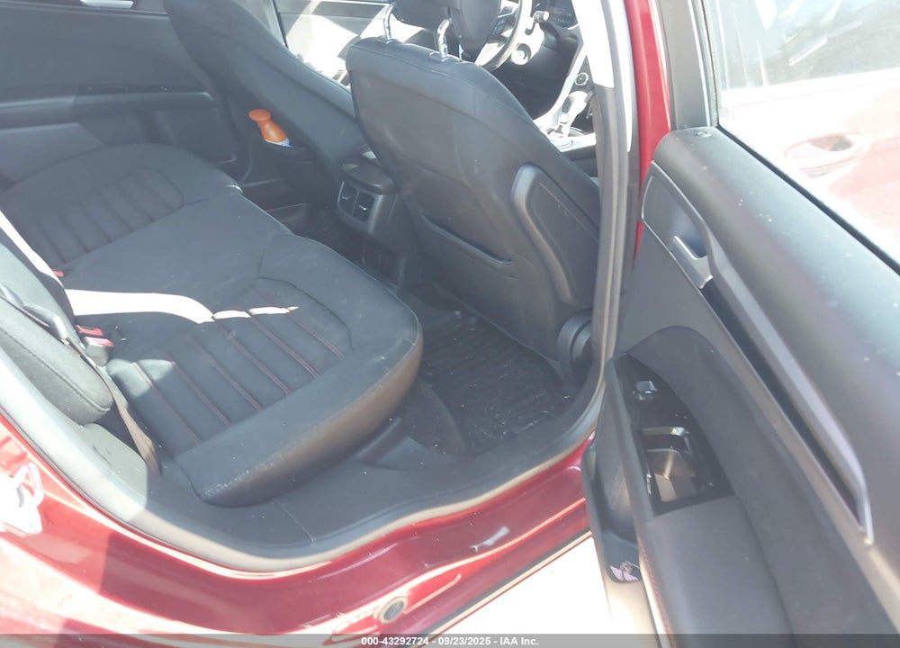 2013 FORD FUSION VIN: 3FA6P0HR1DR184594
