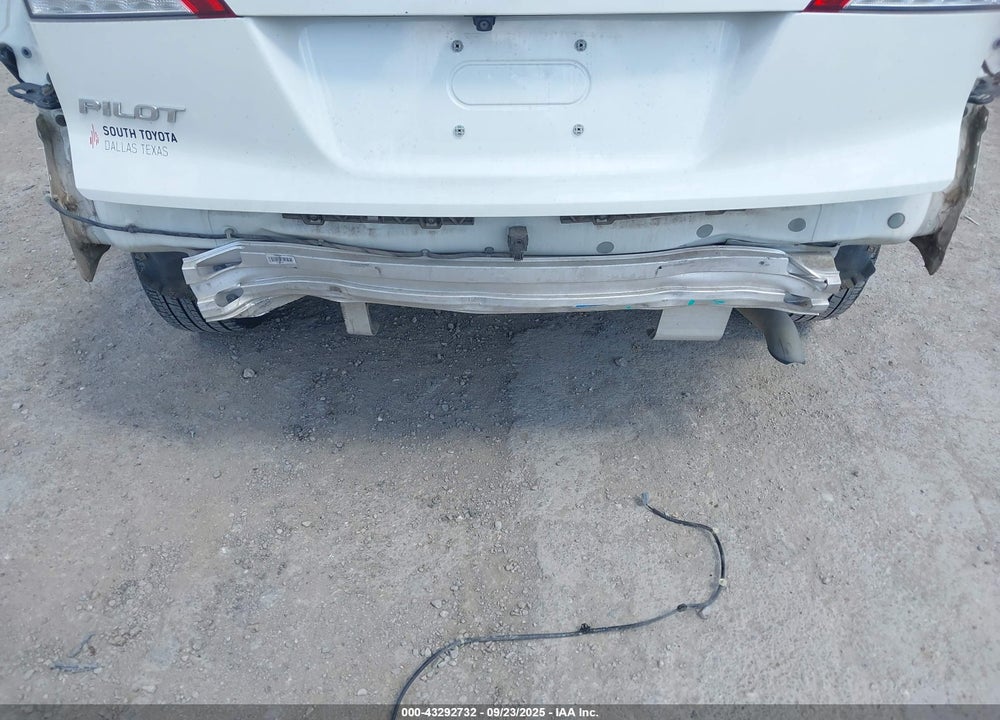 2019 HONDA PILOT VIN: 5FNYF5H15KB024312