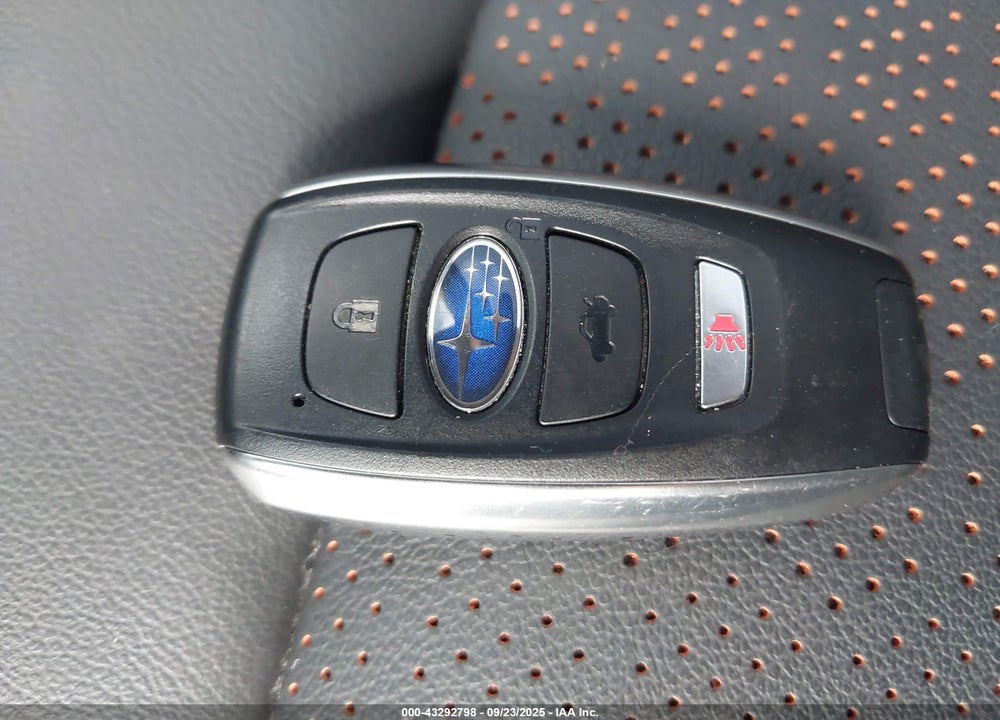 2025 SUBARU CROSSTREK VIN: 4S4GUHM64S3740020