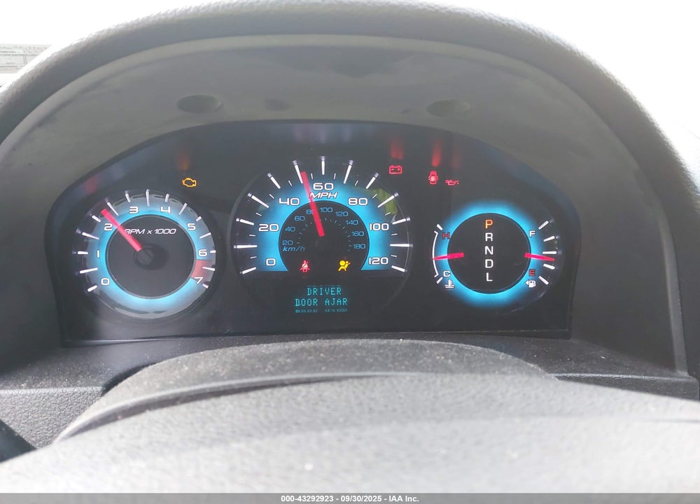 2011 FORD FUSION VIN: 3FAHP0HA6BR177317