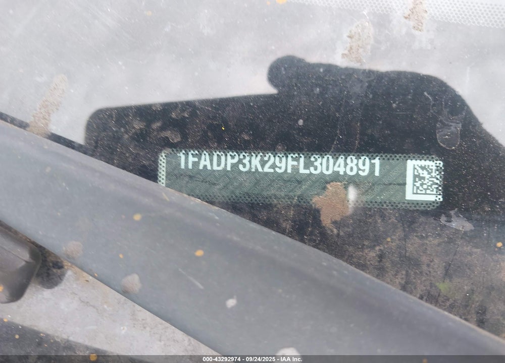 2015 FORD FOCUS VIN: 1FADP3K29FL304891