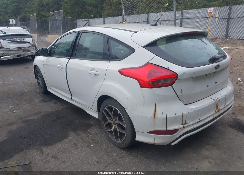 2015 FORD FOCUS VIN: 1FADP3K29FL304891
