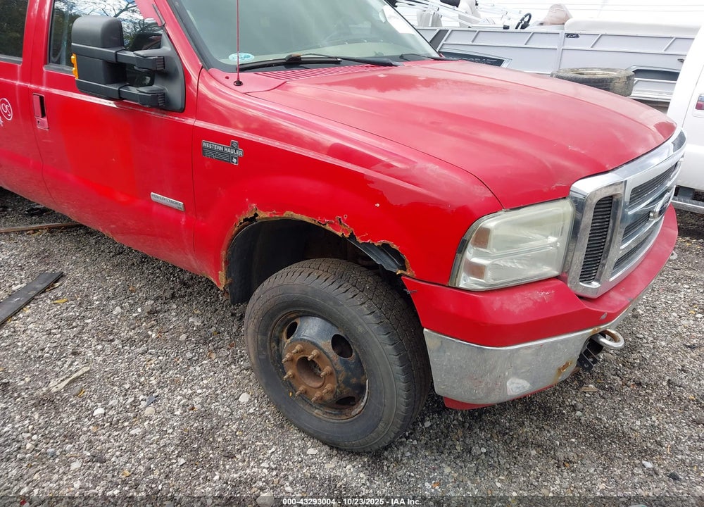 2005 FORD F-350 LARIAT/XL/XLT VIN: 1FTWW33P45EB64641