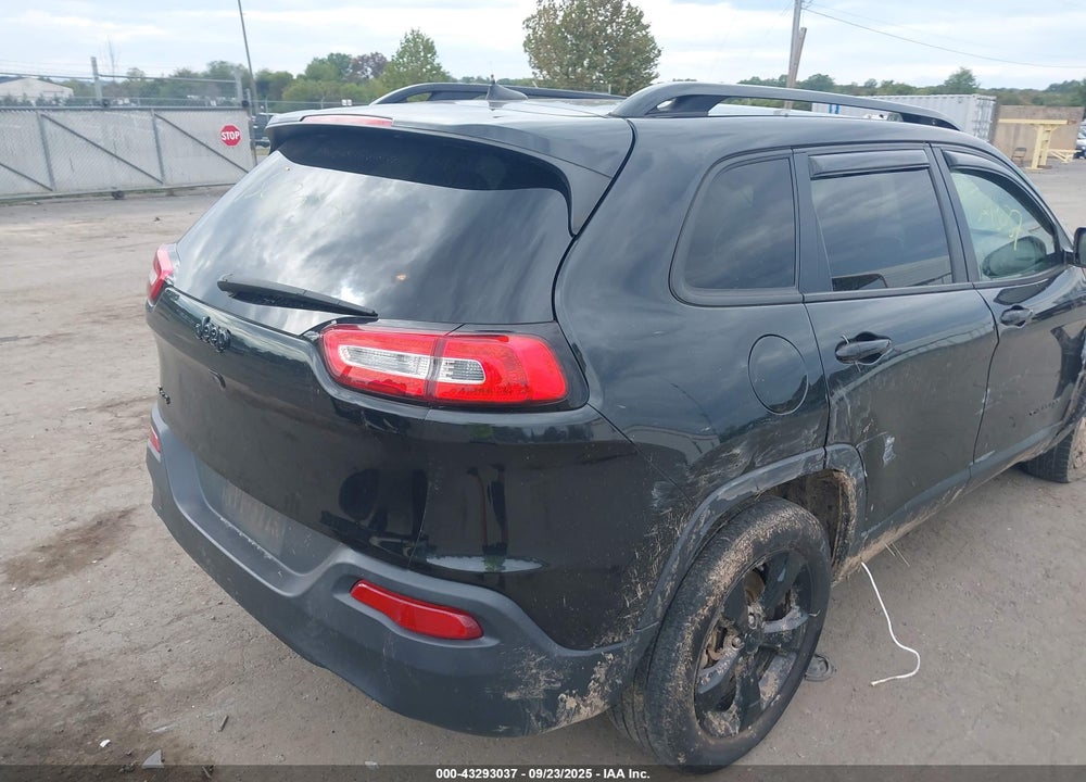 2016 JEEP CHEROKEE ALTITUDE VIN: 1C4PJMCB1GW227205