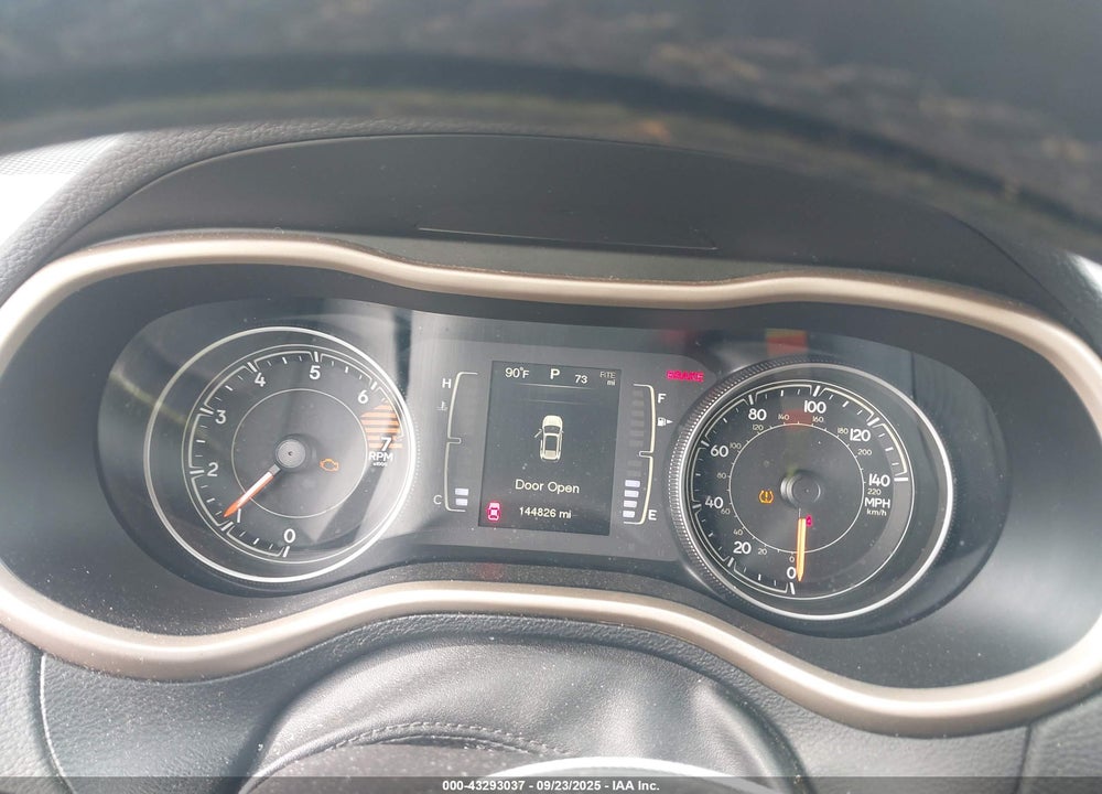 2016 JEEP CHEROKEE ALTITUDE VIN: 1C4PJMCB1GW227205