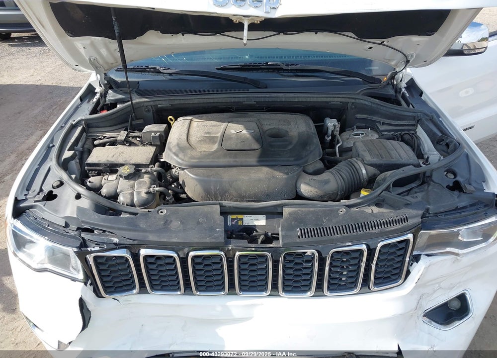 2017 JEEP GRAND CHEROKEE LIMITED 4X4 VIN: 1C4RJFBG0HC683698